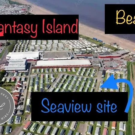 Seaview 190 - Ingoldmells - Pet Friendly, Wifi, Bed Linen - Close To Beach And Fantasy Island - Meadow Lakes Caravan & Lodge Hire Exterior photo